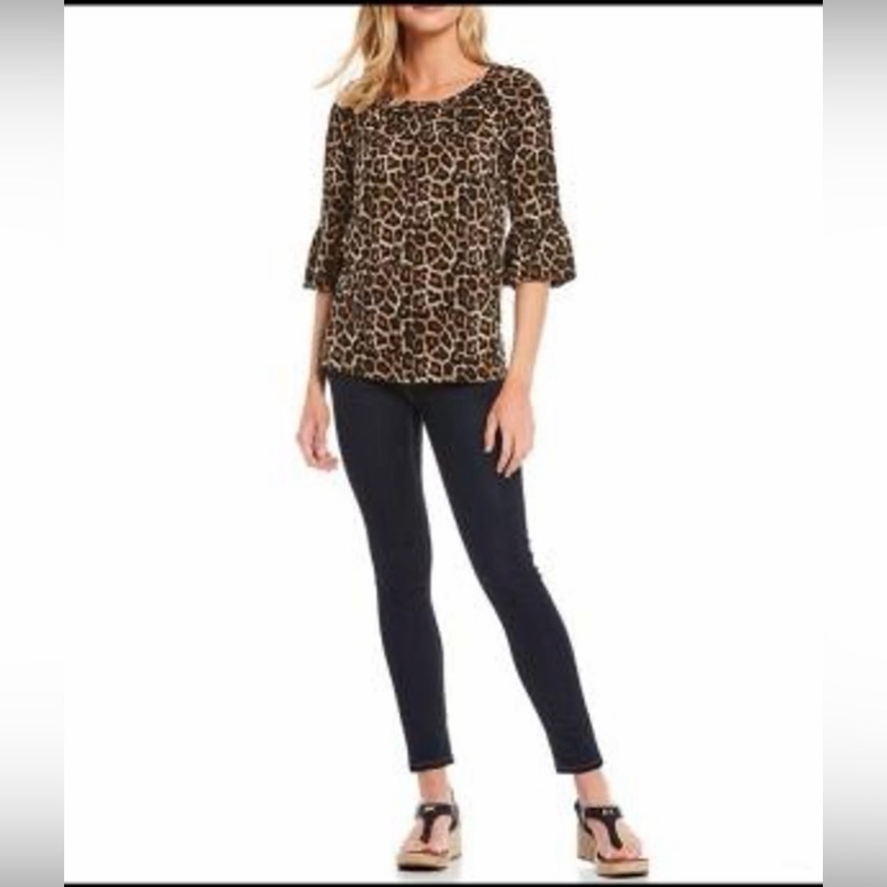 Michael Kors cheetah print peasant top scoop neckline 3/4 bell sleeves small